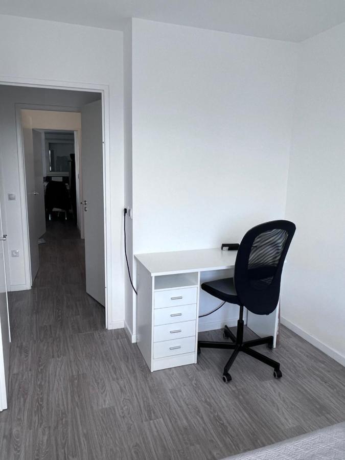 Chambre Privee Dans Un Appartement A 37 Min De Champs Elysees Sartrouville Exterior photo
